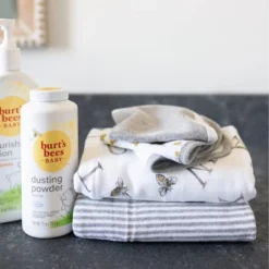 Burt's Bees Baby Burt's Bees Baby® Set Of 2 A-Bee-C Hooded Towels - Gray -Baby Trend Sales Store GUEST 2aa1fc71 79ae 43f9 8d9e 4ba9ac943c5e
