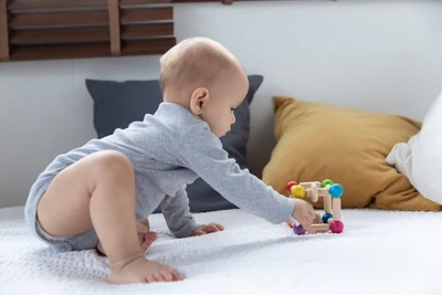 Plantoys| Square Clutching Toy 5 Plantoys| Square Clutching Toy - Image 5