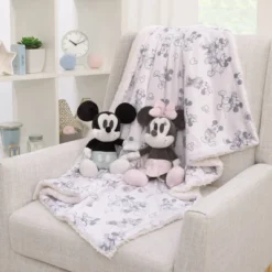 Disney Mickey & Minnie Plush Baby Blanket 11 Disney Mickey & Minnie Plush Baby Blanket -Baby Trend Sales Store GUEST c3b20288 8d22 4696 af56 2ae7c2a9d082