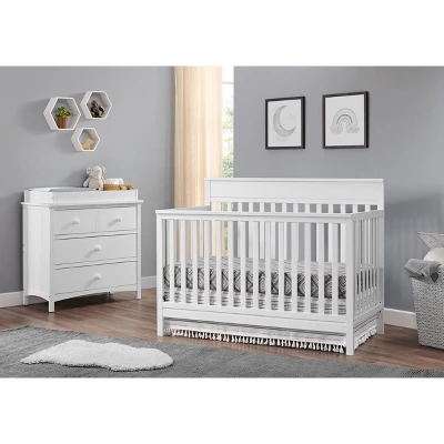 Oxford Baby Castle Hill 4-in-1 Crib - Barn White 8 Oxford Baby Castle Hill 4-in-1 Crib - Barn White - Image 8